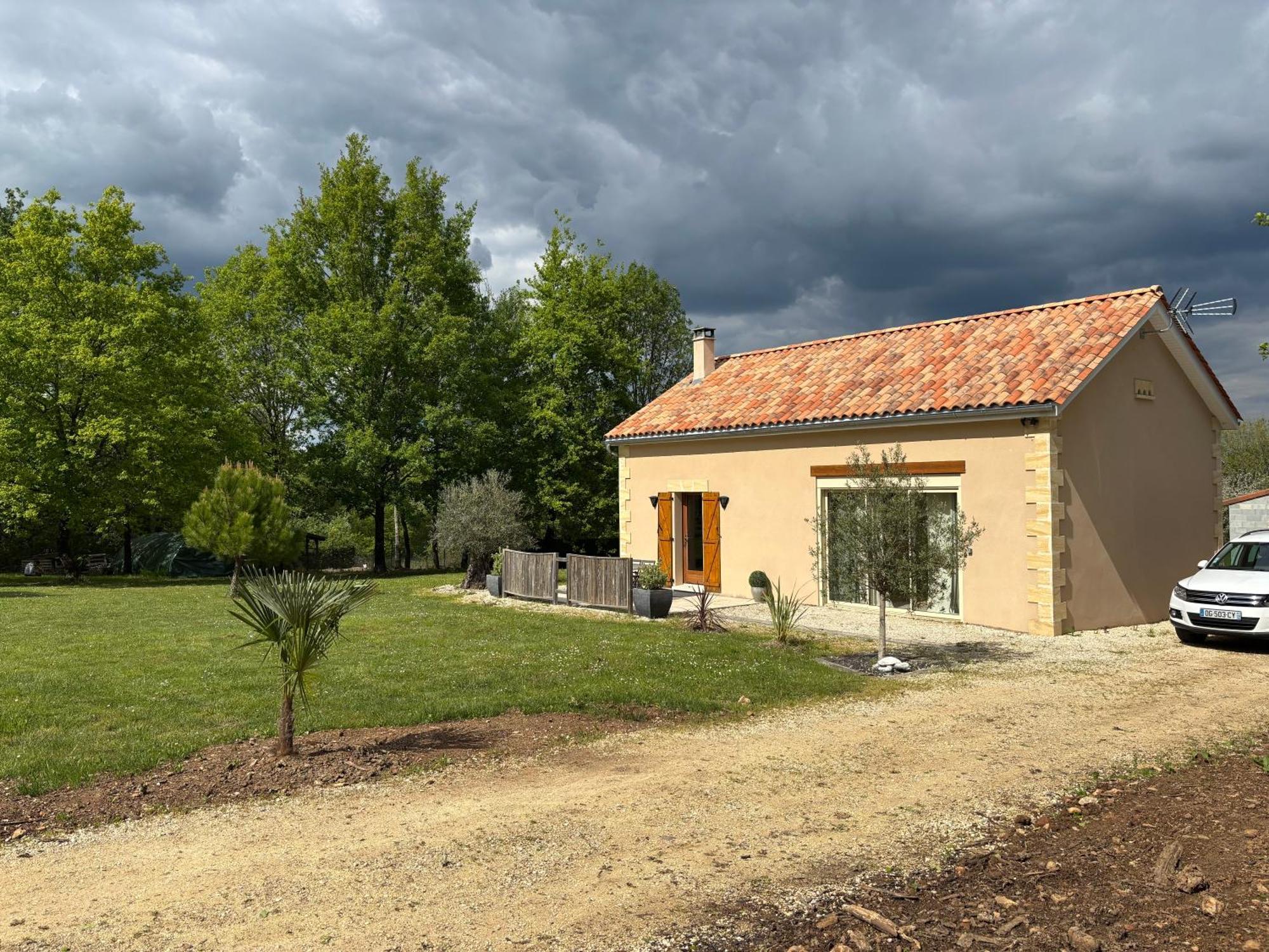 Gite Des Petites Fayes Sud La Douze Bagian luar foto